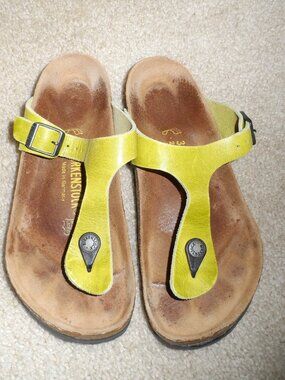 BIRKENSTOCK GIZEH LIGHT GREEN LEATHER SIZE 38